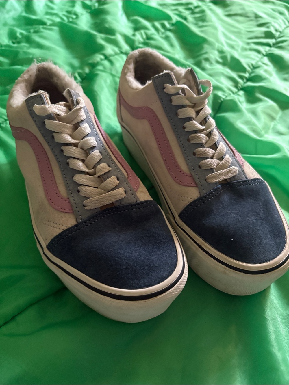 Vans Platform Women’s Low-Top Lace-Up Casual Sneakers - Pink/Blue size 8